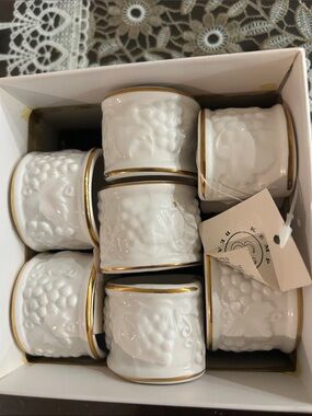 White Porcelain Napkin Rings with Gold Trim - Set of 8